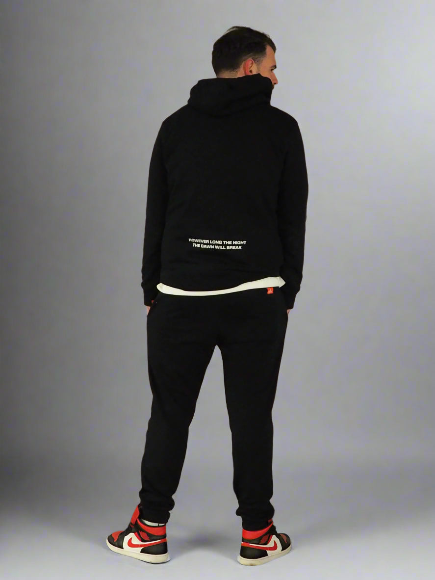 IN SEARCH OF SWEATPANTS – COMFORT MEETS STYLE